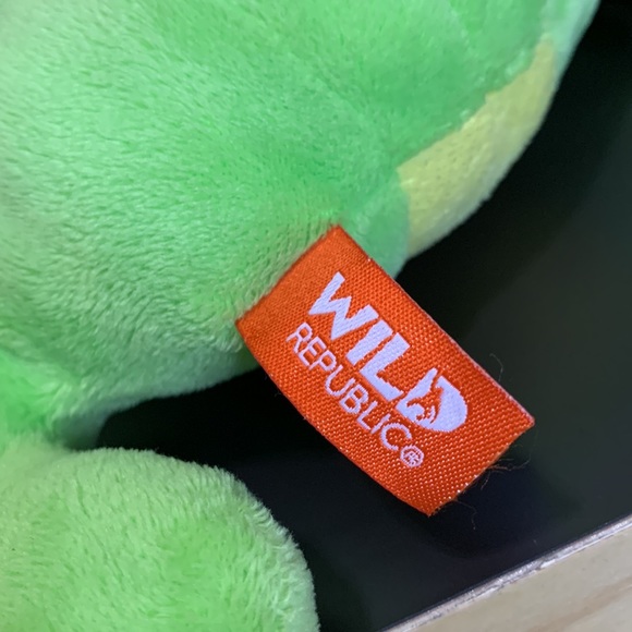 Wild Republic Europe Denmark Green Red Eyed Tree Frog 🐸 13’in - Picture 5 of 13